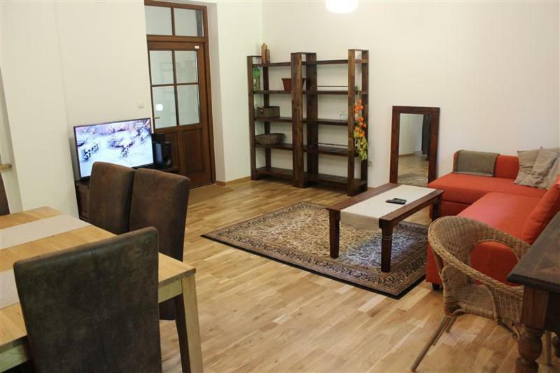 Willa Widok - Apartament Naleczow Exterior photo